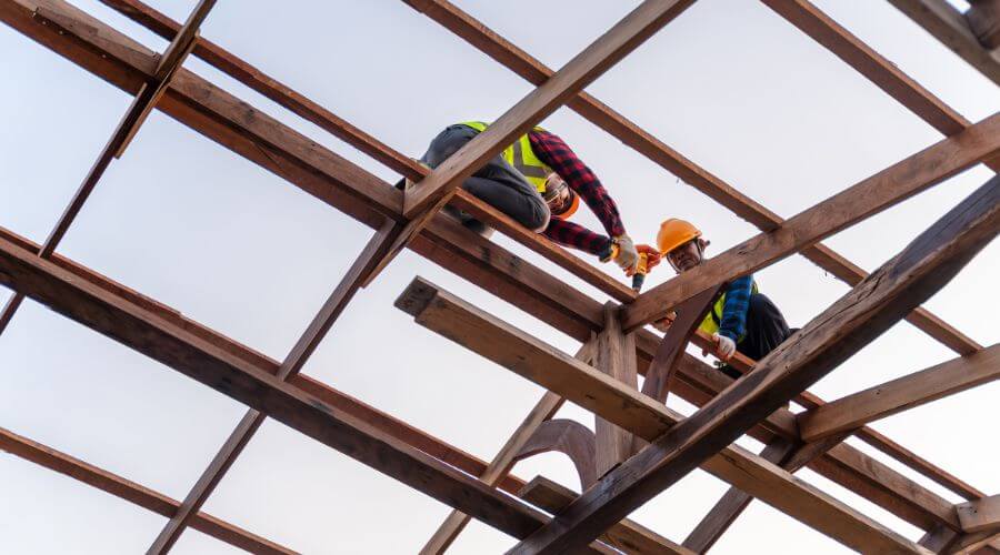 Professional gutter cleaning services in Bourneville, OH